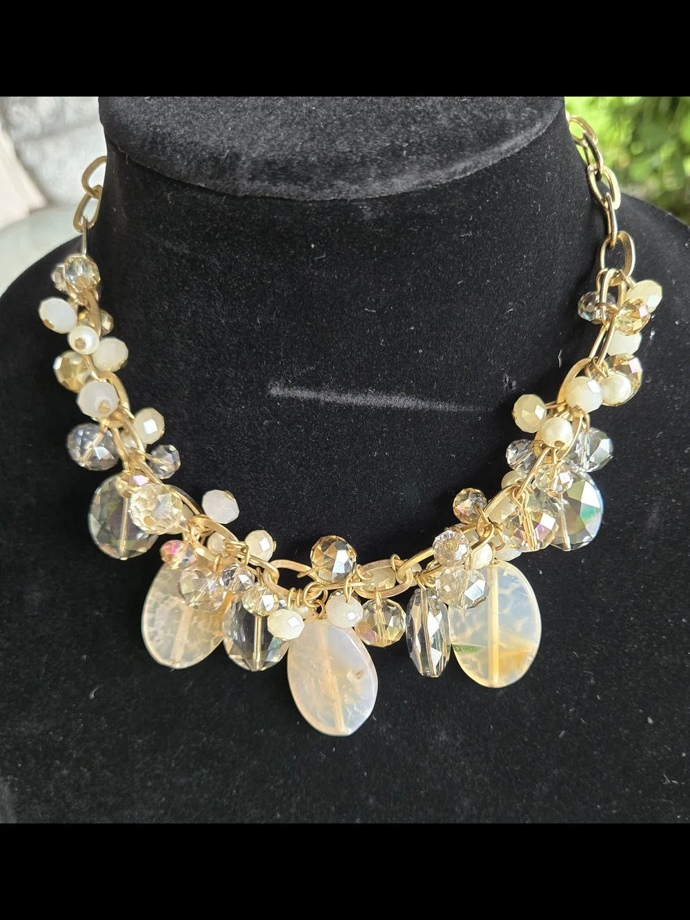 Gold-Tone Cluster Statement Necklace Agate Crystal Beads Peach Clear Smoky Grey
